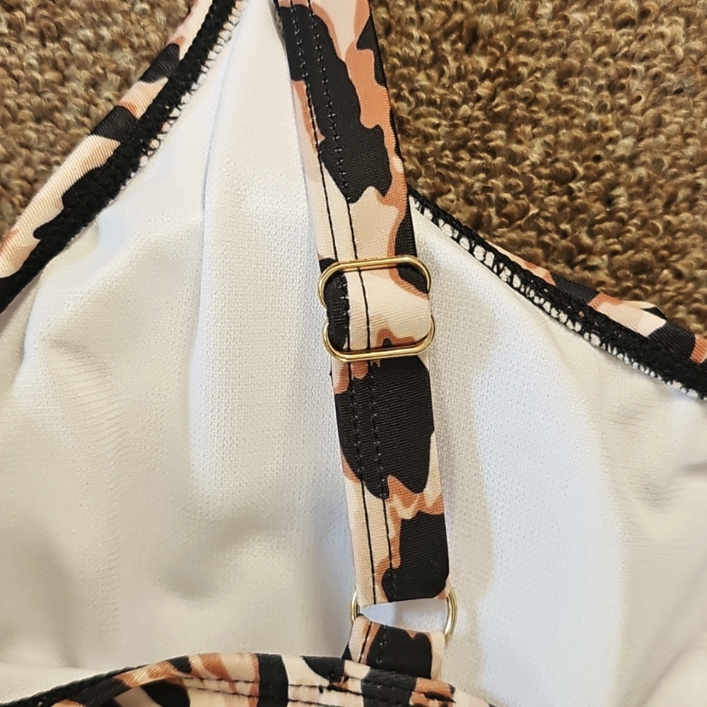 Swim Suit - Picture 8 of 16